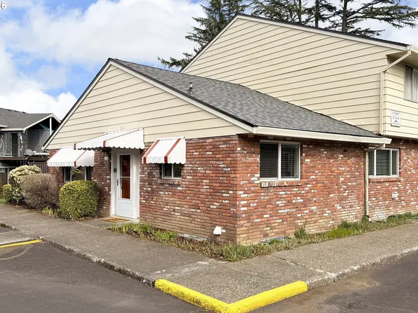 1514 NE Hogan Dr, Gresham, OR 97030