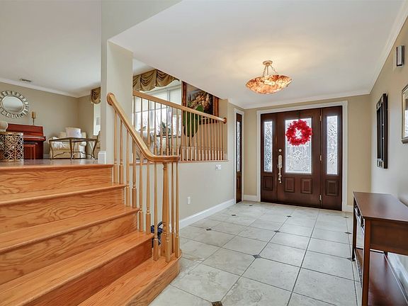 2nd image of 36 Piper Dr