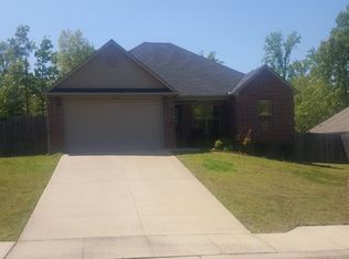 5501 Bridgeport Ln, Bryant, AR 72022