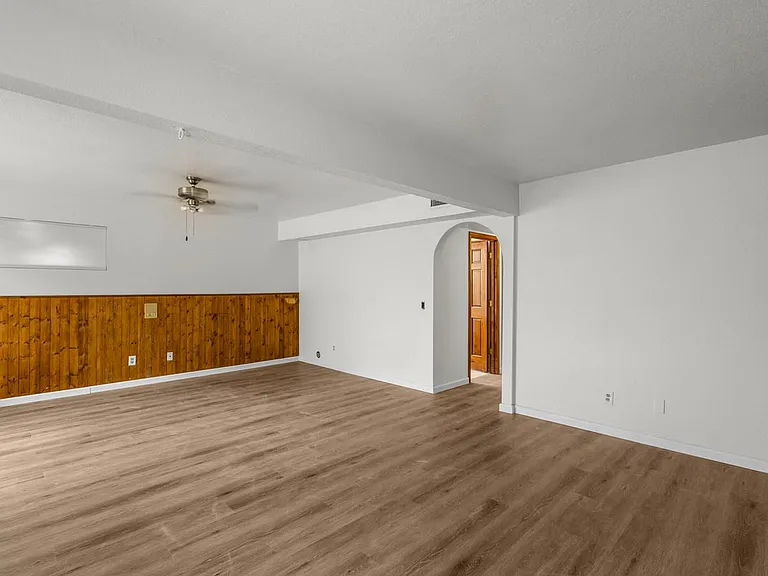1143 N Ironwood Ct #N — Photo 20