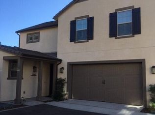 2760 Overlook Point Dr, Escondido, CA 92029