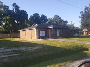 300 7th St, Terrell, TX 75160