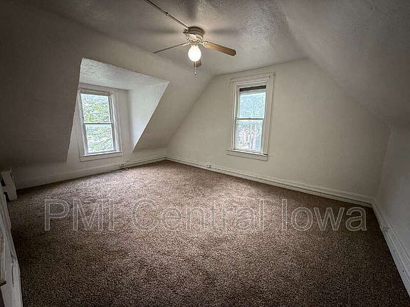 4th image of 1706 E Walnut St APT 2