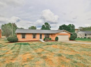 3868 Elenor Dr, Hamilton, OH 45011