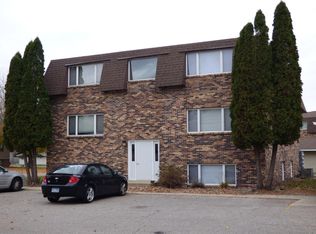 1708 Pleasant View Dr, Mankato, MN 56003