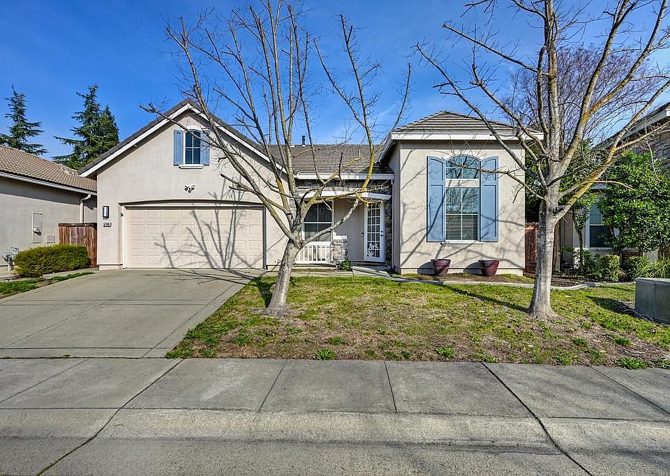 1st image of 5740 Spenlow Way