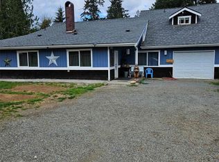 490 N Schoolhouse Hill Rd, Hoodsport, WA 98548