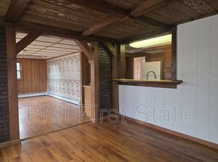 22 Deer Run Dr, Newark, DE 19702