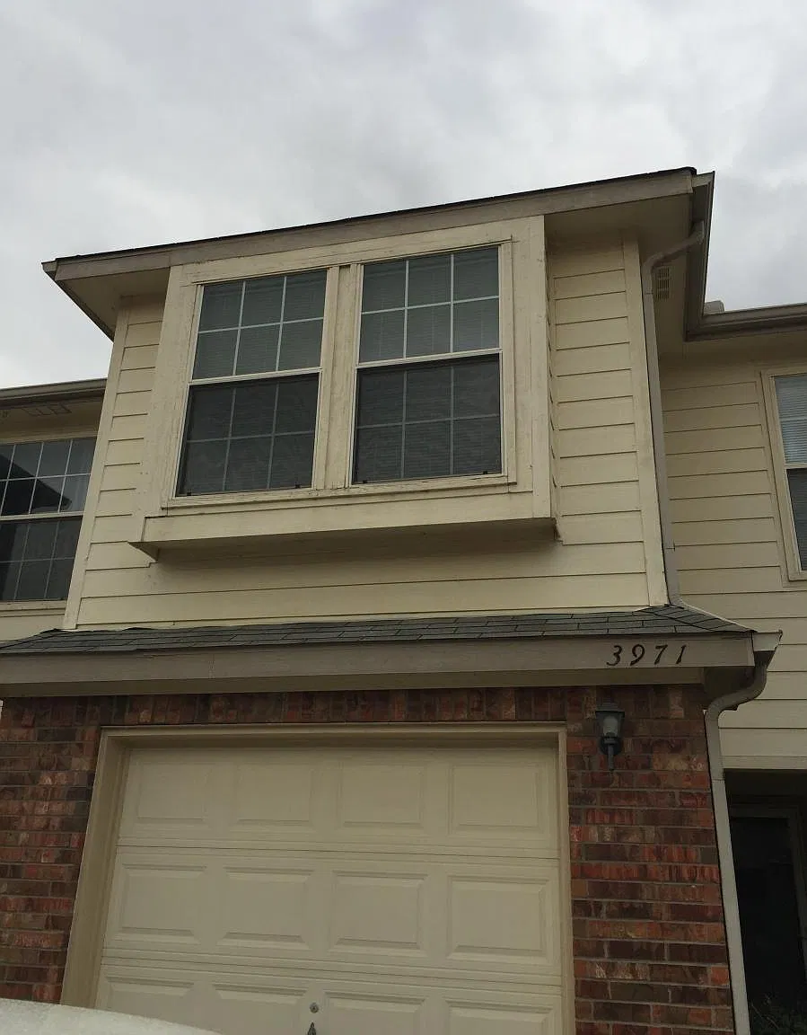 3 bed, 2.5 bath, 1409 sqft, $1,950 — Photo 1