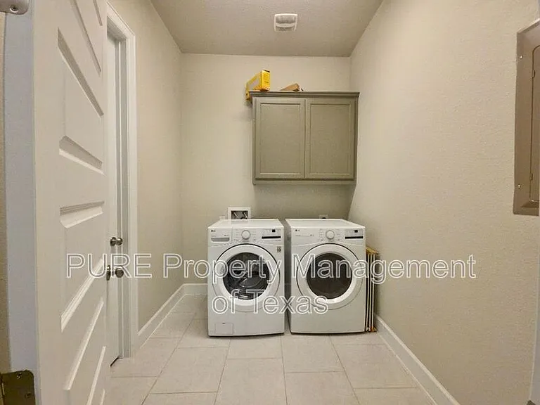 3356 Pablo Cir — Photo 22