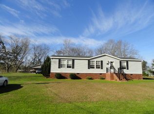 1323 Witty Dr, Summerton, SC 29148