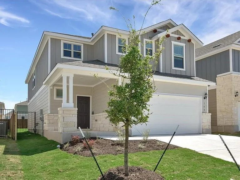 140 Banyon Dr — Photo 11