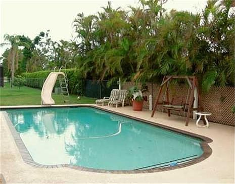 3rd image of 12082 NW 29th St