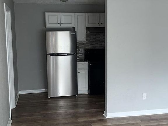 5th image of 2026 4th St S #32