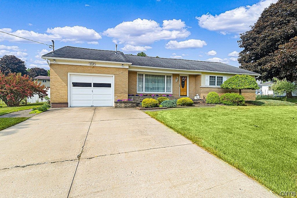 122 Libritz Dr, Frankfort, NY 13340 | Zillow