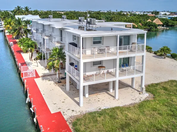 999 98th St APT 5, Marathon, FL 33050