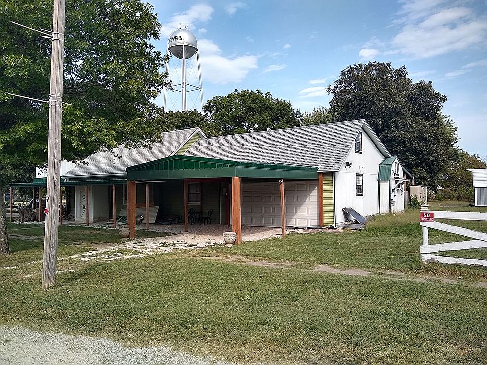 2nd image of 101 SE Hollman St
