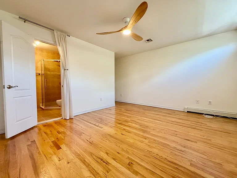 204 Sneden Ave #2 — Photo 29