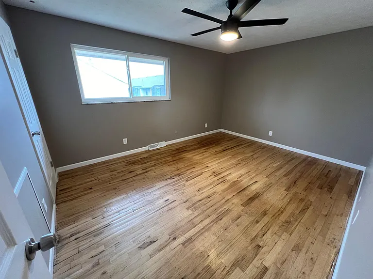 1750 Willoway Cir S — Photo 12