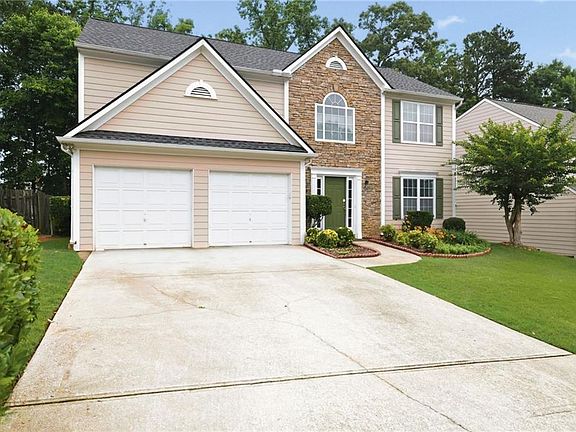 3rd image of 3270 Northcliff Dr