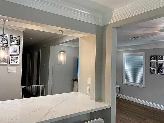 3rd image of 4628 Mimosa Dr