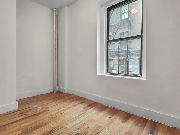 652 West 160th Street image 5 of 6