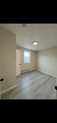 52 Essex St #2 Photo 1
