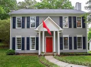 11126 Berkley Square Ln, Matthews, NC 28105