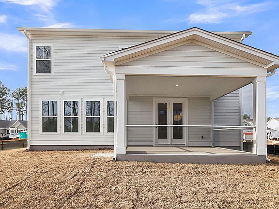 5th image of 732 Maynard Ln
