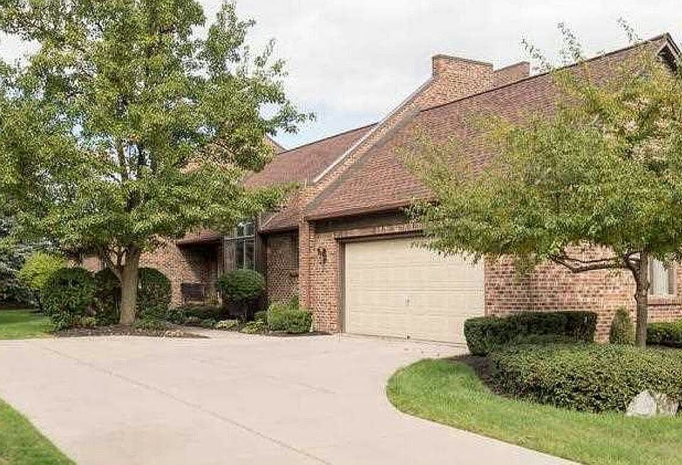 22 Hidden Ridge Cmn, Williamsville, NY 14221 Zillow