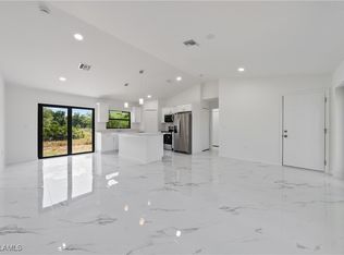 3704 E 19th St, Lehigh Acres, FL 33972