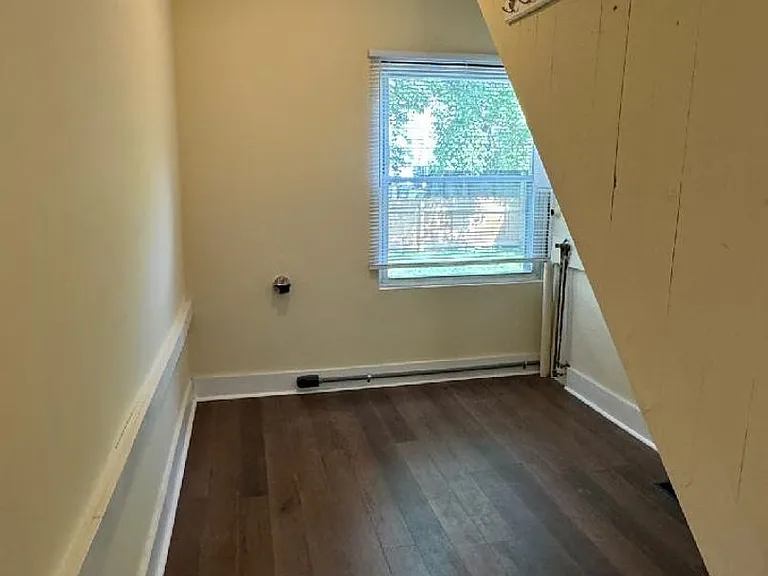 123 William St — Photo 13