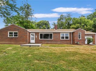 657 Rolling Green Dr, Bethel Park, PA
