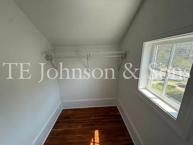 2106 S Main St #3 — Photo 27