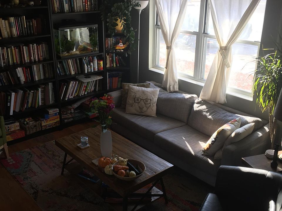 Front/living room