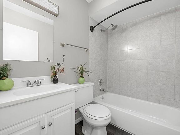 5th image of 8641 W Foster Ave APT 1