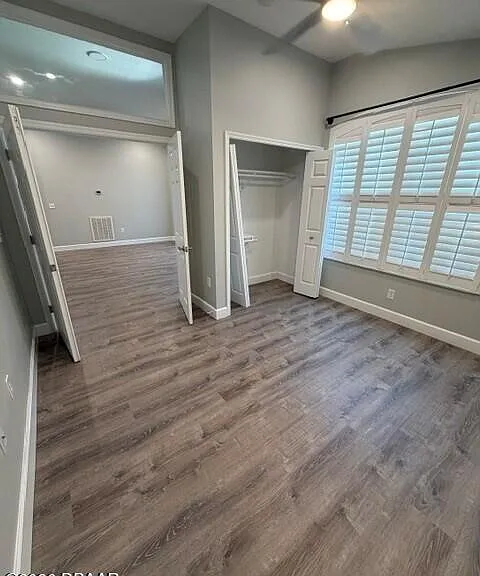 6807 Henno Ct — Photo 10