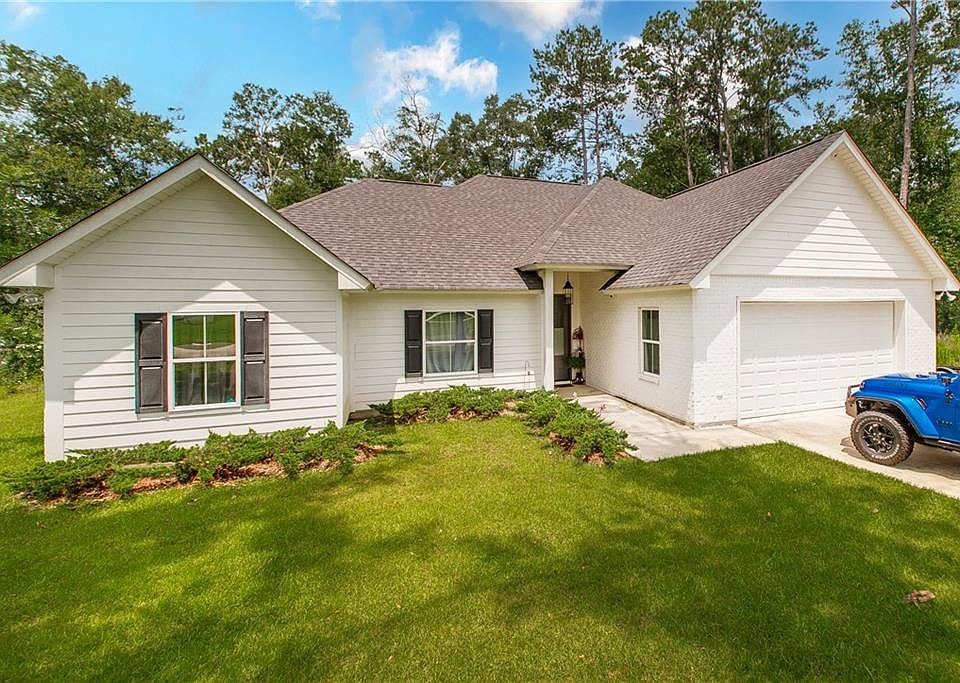 1st image of 164 Keeneland Place Loop
