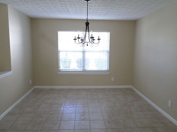 4th image of 141 River Marsh Ln