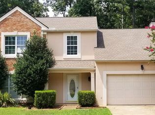 1751 Surrey Hill Cir, Lawrenceville, GA 30044