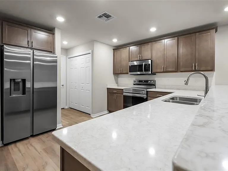 2726 Idyll Lakes Cir — Photo 4