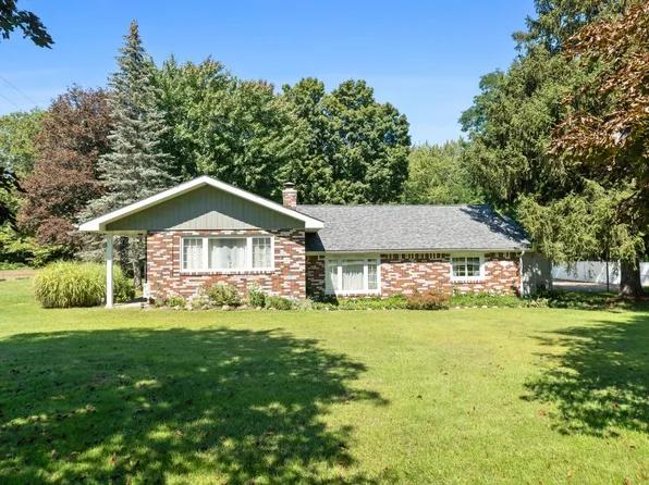 13692 Ridge Rd, West Springfield, PA 16443