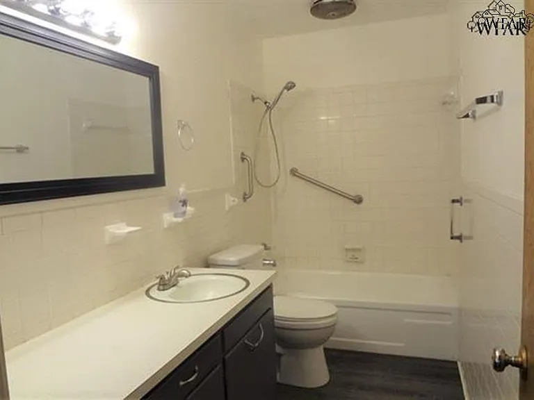 4618 Tammy Dr — Photo 8
