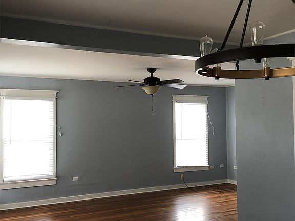 Dining room looking in to living room