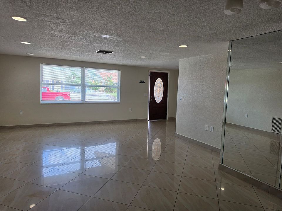 1st image of 4302 Rudder Way