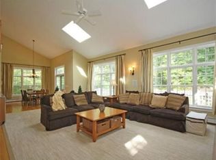 15 Minuteman Rd, Medfield, MA 02052