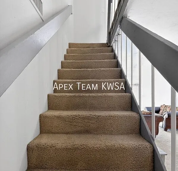 931 N Euclid Ave #243 — Photo 16
