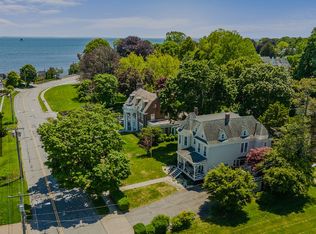 597 Pequot Ave, New London, CT 06320