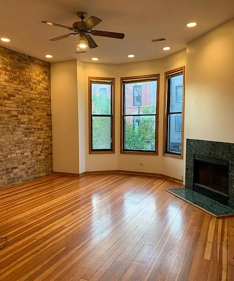 919 W Armitage Ave #2F — Photo 4