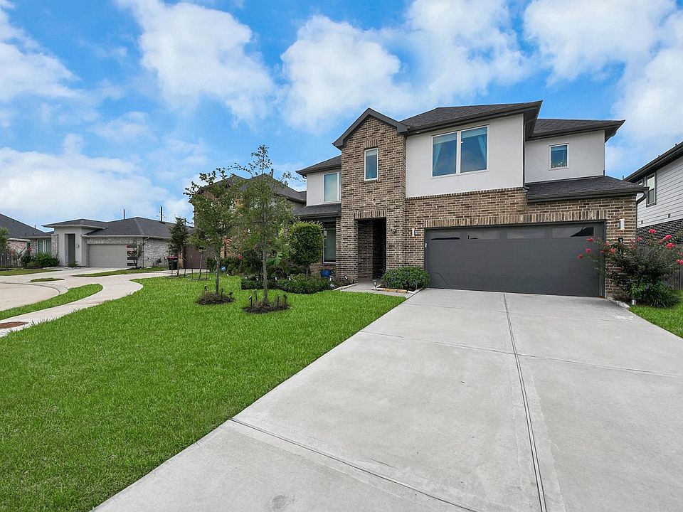 1st image of 3815 Favor Forest Ct